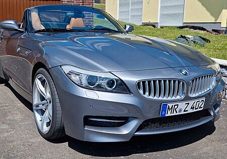 BMW Z4 sDrive28i - M-Paket - Navi-Prof. - Bi-Xenon