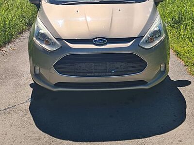 Ford B-Max B-MAX Titanium