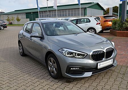 BMW 116 d Navi, R-DAB,Live-Cockpit Pro,Klima,PDC,LED