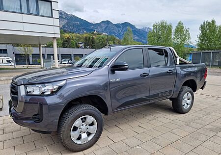 Toyota Hilux Hilux2.4D-4WD Erhöhtes Fahrwerk!Rückfahrkamera!