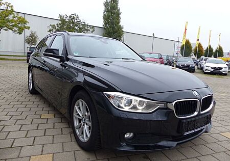 BMW 320d Touring Kamera*Panorama*Leder*Xenon*AHK