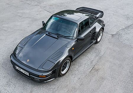 Porsche 930 3.3 Turbo S Flatnose