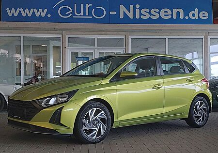 Hyundai i20 1,2i Select ALU Kamera Navi PDC Sitzheizung
