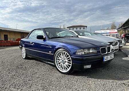 BMW 318i Cabrio E36