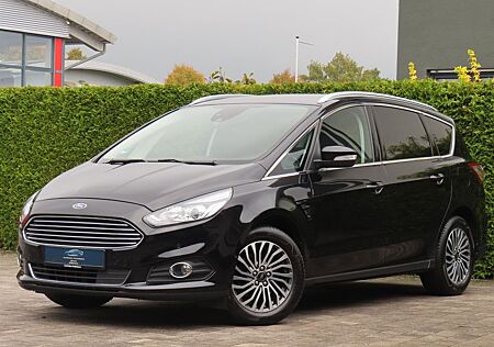 Ford S-Max Titanium *7-Sitzer / Navi / Kamera*