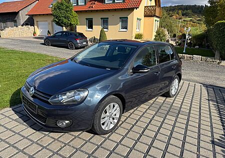 VW Golf Volkswagen 1.2 TSI 63 kW Style Style