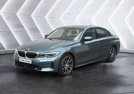 BMW 320d A Sport Line Head-Up HiFi DAB RFK Shz PDC