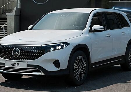 Mercedes-Benz EQB 250 - 360° Kamera