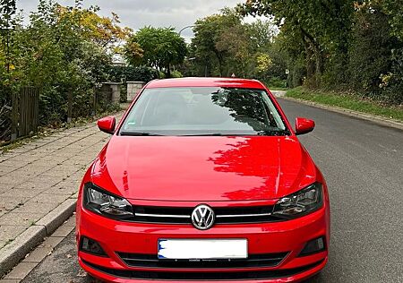 VW Polo Volkswagen 1.0 Comfortline Klima, Parkassistenz, SHZ