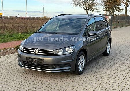VW Touran Volkswagen 2.0 TDI Comfort Aut. 7-Sitzer PDC Navi 16