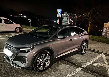 Audi Q4 e-tron S-Line