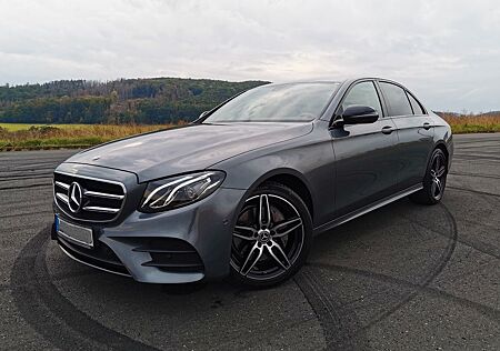 Mercedes-Benz E 200 4MATIC Autom. -