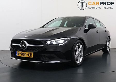 Mercedes-Benz CLA 200 Shooting Brake d Business Solution kamer