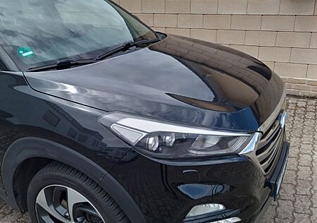 Hyundai Tucson 2.0 CRDi 135kW Premium 4WD Automatik ...