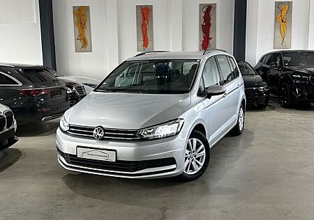 VW Touran Volkswagen 2.0 TDI Comfortline DSG/Navi/ACC/LED/AHK/