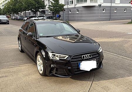 Audi A3 30 TFSI Sportback -