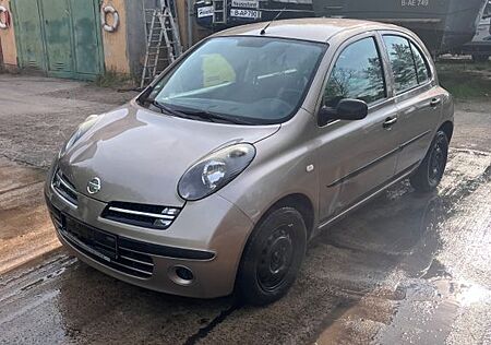 Nissan Micra 1.4 Acenta 65kW acenta