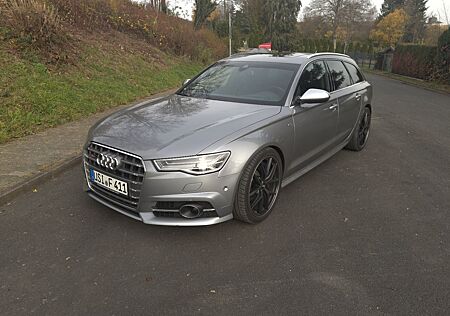 Audi S6 4.0 TFSI quattro S tronic Avant -