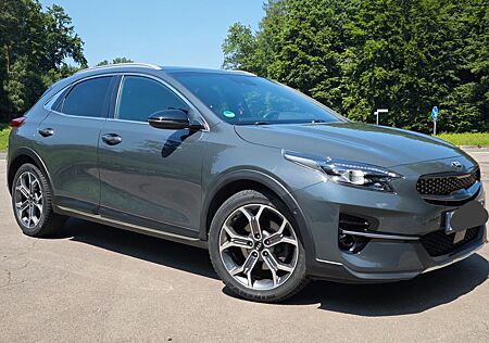 Kia XCeed 1.4 T-GDI DCT Launch Edition/LED/PANO/ALU