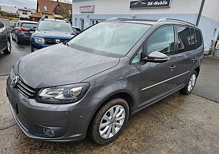 VW Touran Volkswagen Highline LED Bi-Xenon Standh. AHK 1.Hand