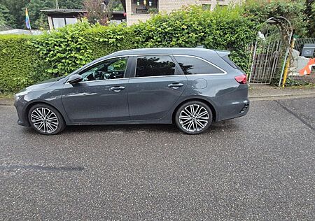 Kia Cee'd Sportswagon 1.4 T-GDI DCT Spirit Sport...