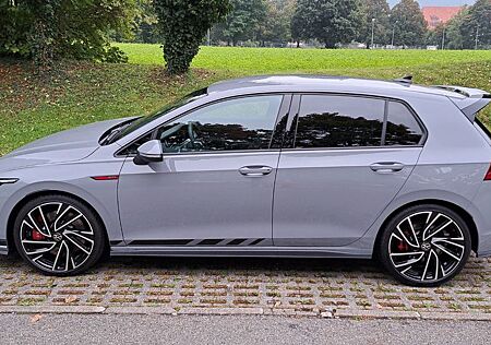 VW Golf Volkswagen 8 GTI Clubsport, Garantie, Winterräder