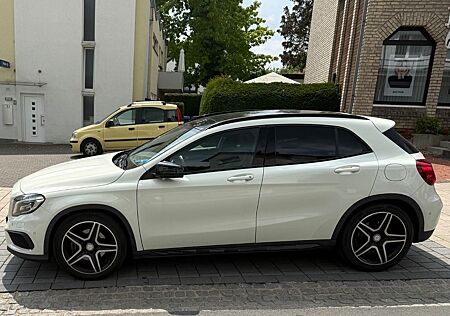 Mercedes-Benz GLA 220 CDI DCT AMG Line AMG Line