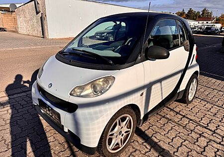 Smart ForTwo coupé 1.0 45kW mhd white limited
