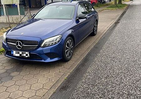 Mercedes-Benz C 220 d T Autom. -