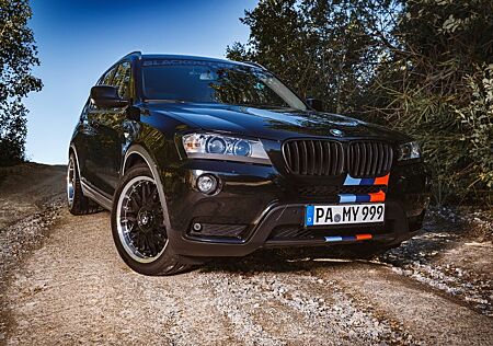 BMW X3 -TUNING M - XENON, CAM, 19"ALU , NAVI, HARMAN
