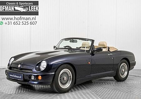 MG RV8 4.0 V8 Oxford Blue
