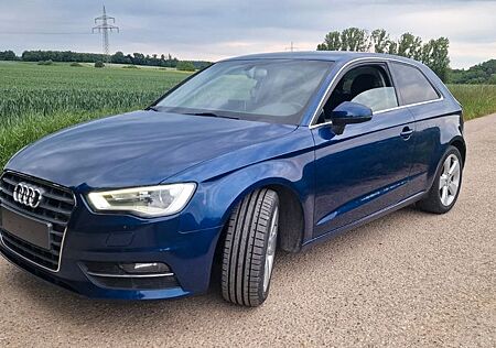 Audi A3 2.0 TDI S tronic S line S line Sportpaket