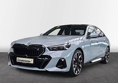 BMW i5 xDrive40 Limousine M-Sport LED AHK Head-Up Pa