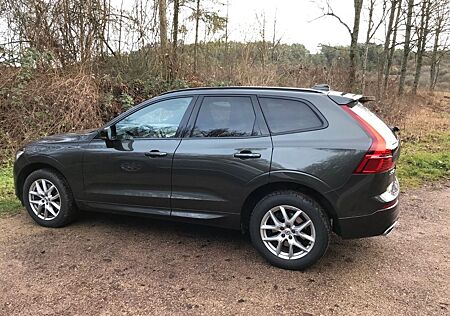 Volvo XC 60 XC60 B4 D AWD R Design Geartronic R Design