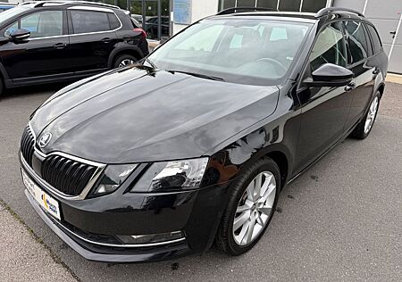 Skoda Octavia Combi Style 2.0TDI DSG RFK Navi Temp 17"