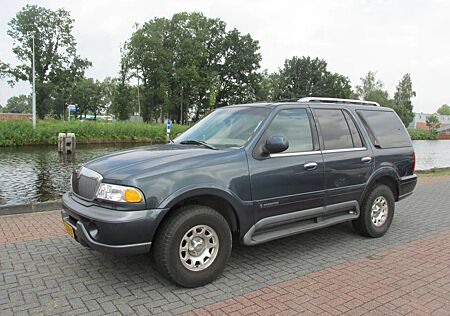 Lincoln Navigator 5.4 V8 4x4 7 sitze