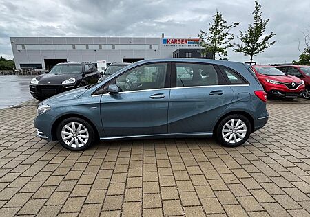 Mercedes-Benz B 200 AUTOMATIK/XENON-LED/TÜV&KD NEU/ALCANTARA