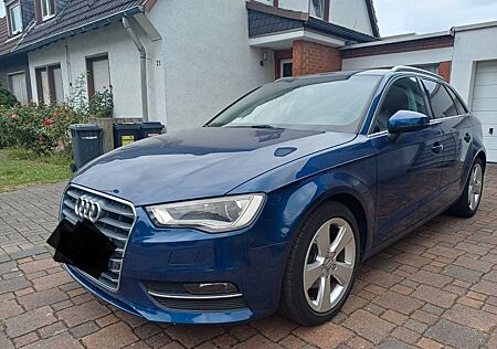 Audi A3 1.6 TDI Sportback Ambition, Navi, Scheckheft