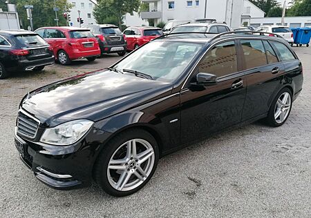 Mercedes-Benz C 180 T CGI BE Navi Sitzheizung AHK PDC