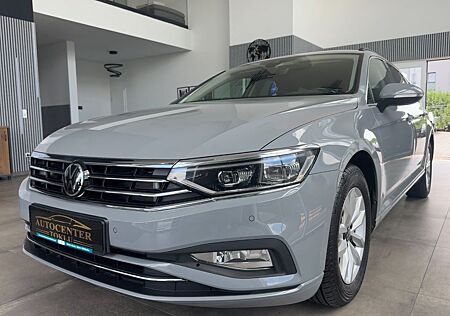 VW Passat Variant Volkswagen 2.0TDI DSG Matrix Keyless