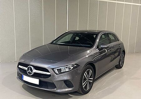 Mercedes-Benz A 200 -