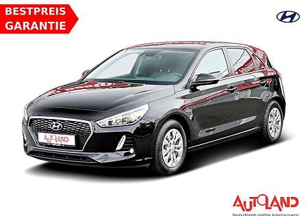 Hyundai i30 1.4 Select Klima PDC Spurhalte Tempomat USB