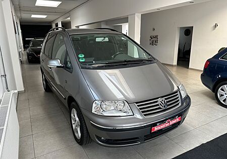 VW Sharan Volkswagen 2.0TDI Highline ~ 7 Sitzer ~ Navi ~ Tüv