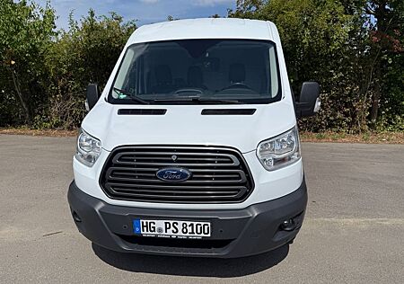 Ford Transit L2H2 Transporter