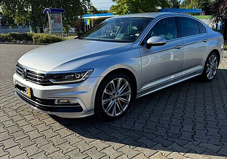 VW Passat Volkswagen 2.0 TDI Highline R-Line VOLLAUSSTATTUNG