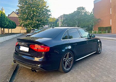Audi A4 2.0 TFSI Quattro S line (Pano/Bang & Olufsen)