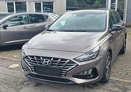 Hyundai i30 Intro Edition Mild-Hybrid