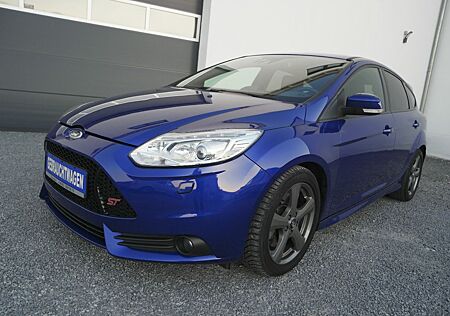 Ford Focus Lim. ST 2.0 EcoBoost* Klima*Navi*Bi Xenon