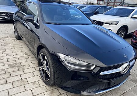 Mercedes-Benz CLA 250 CLA 250e erst.29000Km *Panorama*