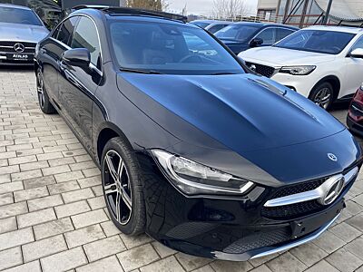 Mercedes-Benz CLA 250e erst.29000Km *Panorama*